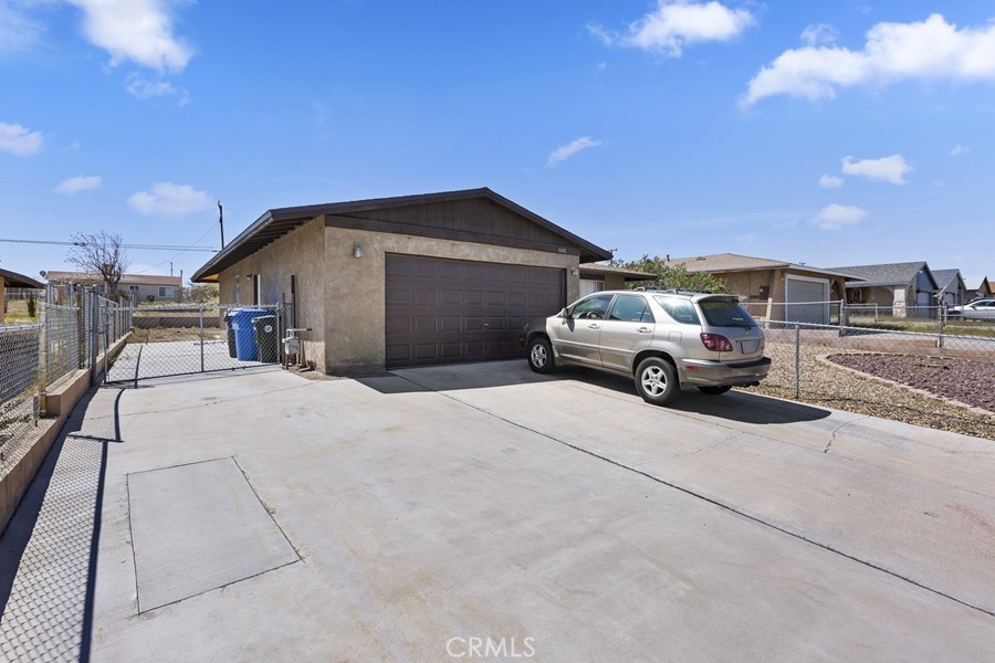 1648 Armory Road, Barstow, CA 92311