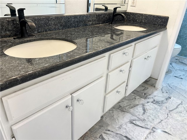 Detail Gallery Image 23 of 34 For 14126 Bay Cir, Corona,  CA 92880 - 6 Beds | 3/1 Baths