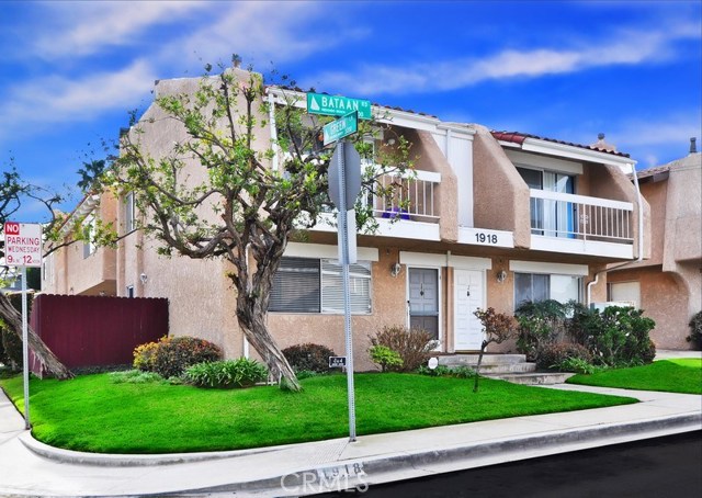 1918 Bataan Road, Redondo Beach, California 90278, 2 Bedrooms Bedrooms, ,1 BathroomBathrooms,Residential,Sold,Bataan,PV17027095