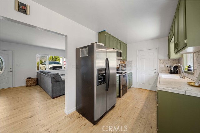 8627 Elizabeth Lake Road, Leona Valley CA: https://media.crmls.org/medias/0abed21b-e93b-43b4-baae-a2d8f3348b58.jpg