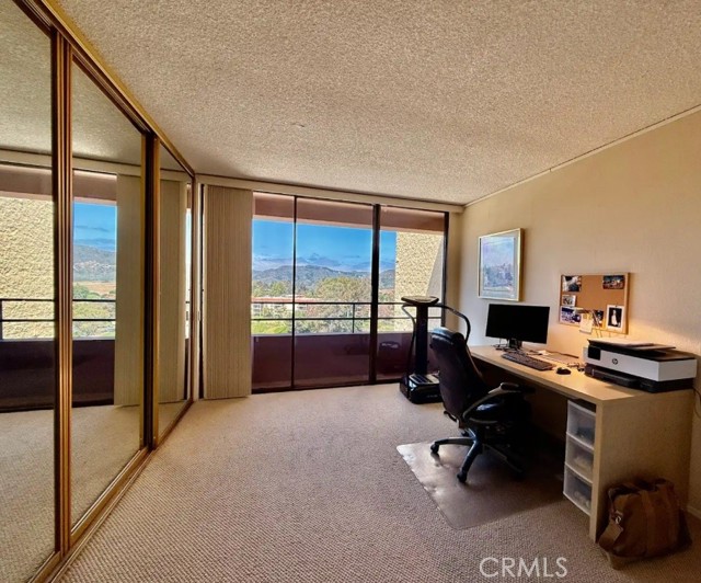 Detail Gallery Image 12 of 19 For 24055 Paseo Del Lago #1259,  Laguna Woods,  CA 92637 - 2 Beds | 2 Baths