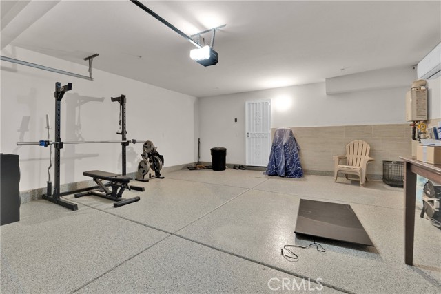 10562 Chevron Court, Adelanto CA: https://media.crmls.org/medias/0abf52e8-d247-43b7-925f-7acd414a1026.jpg