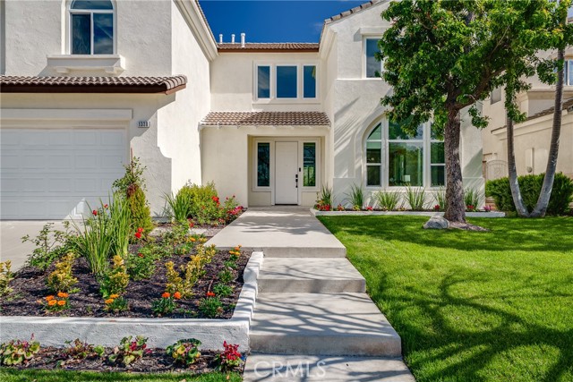 Detail Gallery Image 3 of 44 For 1338 Golden Coast, Rowland Heights,  CA 91748 - 6 Beds | 5/1 Baths