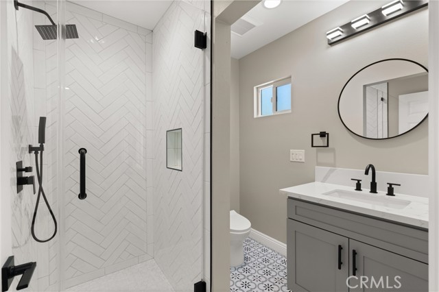 1401 Highland Street, Santa Ana CA: https://media.crmls.org/medias/0ac1289d-99f8-4d7d-ae4b-99a8200f8535.jpg