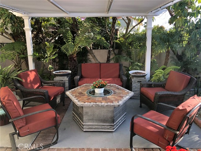 Detail Gallery Image 25 of 28 For 24081 La Chiquita Drive, Mission Viejo,  CA 92691 - 3 Beds | 3 Baths