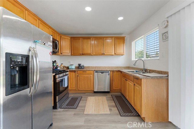 Image 6 of 31 For 9595 Altadena Drive