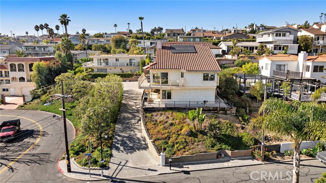 Detail Gallery Image 16 of 71 For 33901 Orilla Rd, Dana Point,  CA 92629 - 4 Beds | 2/1 Baths