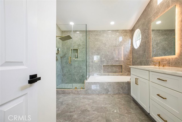 20128 Cavern Court, Saugus CA: https://media.crmls.org/medias/0ac46e83-7646-4970-8ec3-3f9cba472848.jpg