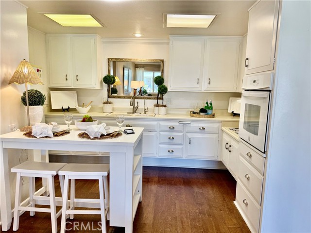 1100 Brookline Dr. M9-222I, Seal Beach CA: https://media.crmls.org/medias/0ac55093-5ce3-4694-8164-13c76d4cf6a4.jpg