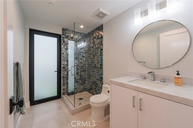 Detail Gallery Image 27 of 37 For 468 30th St, Manhattan Beach,  CA 90266 - 5 Beds | 5/1 Baths