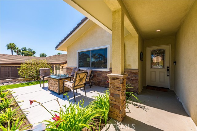 Detail Gallery Image 11 of 71 For 22601 Blue Teal, Canyon Lake,  CA 92587 - 3 Beds | 2/2 Baths