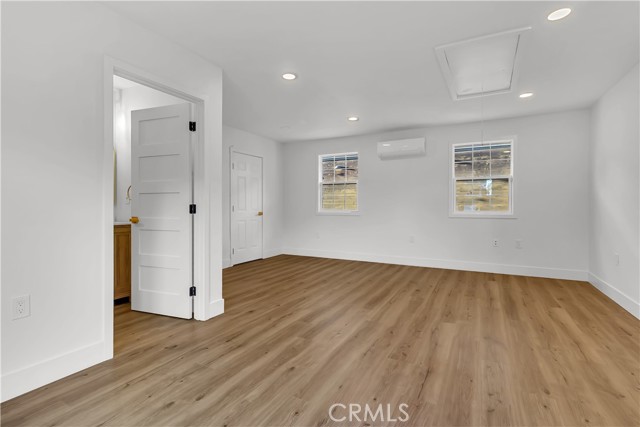 Detail Gallery Image 25 of 33 For 6835 E Parapet, Long Beach,  CA 90808 - 4 Beds | 4 Baths