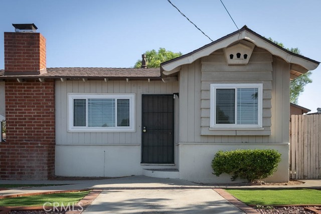 Detail Gallery Image 2 of 41 For 1420 Pleasant View Ave, Corona,  CA 92882 - 2 Beds | 2 Baths