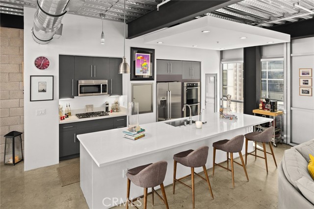 Detail Gallery Image 11 of 31 For 3240 Casitas Ave, Los Angeles,  CA 90039 - 3 Beds | 3/1 Baths