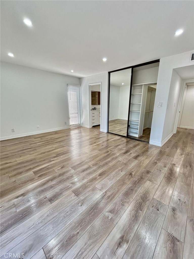 MLS #SR25149371 img 4