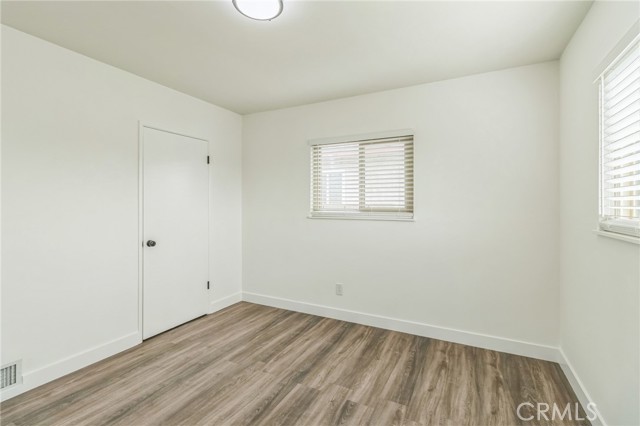 Detail Gallery Image 10 of 17 For 9856 Vine St, Bloomington,  CA 92316 - 3 Beds | 2 Baths