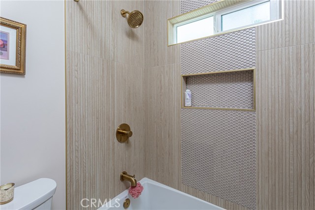 Detail Gallery Image 25 of 52 For 1902 N Pass Ave, Burbank,  CA 91505 - 3 Beds | 3 Baths