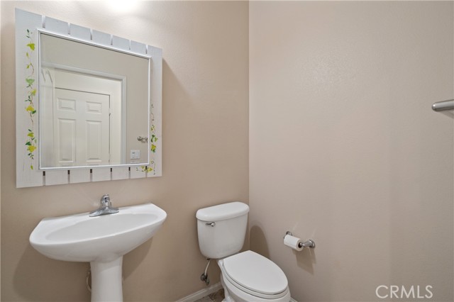Detail Gallery Image 12 of 28 For 30505 Canyon Hills Rd #1205,  Lake Elsinore,  CA 92532 - 3 Beds | 2/1 Baths