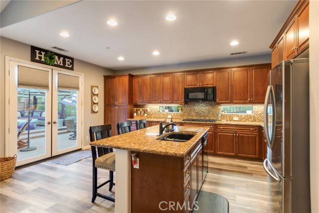 Detail Gallery Image 16 of 38 For 25183 Forest St, Corona,  CA 92883 - 4 Beds | 3 Baths