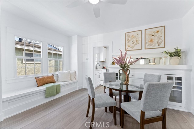 765 Loma Avenue, Long Beach CA: https://media.crmls.org/medias/0acab0e8-4c96-4e45-ab68-a91a9fb9379e.jpg