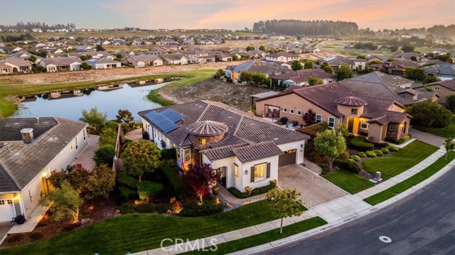 1431 Trail View Place, Nipomo CA: https://media.crmls.org/medias/0acac06f-5682-474d-ad12-5ff86a5304da.jpg