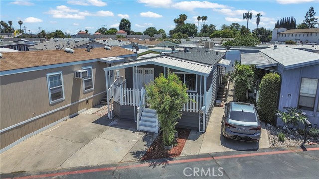 1850 W ORANGETHORPE AVE, Fullerton CA: https://media.crmls.org/medias/0acce6dc-ebe9-4855-a795-1f5a8c81a186.jpg