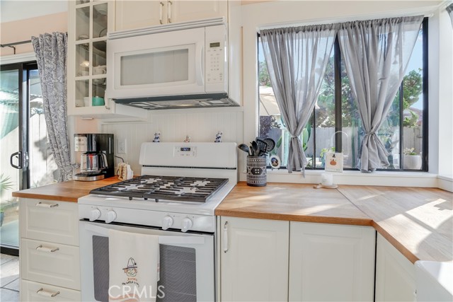 Detail Gallery Image 6 of 41 For 3008 Anabella #84,  San Clemente,  CA 92673 - 3 Beds | 2/1 Baths