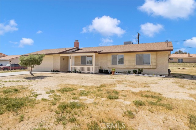 Detail Gallery Image 6 of 58 For 15870 Cazadero, Victorville,  CA 92394 - 3 Beds | 2 Baths