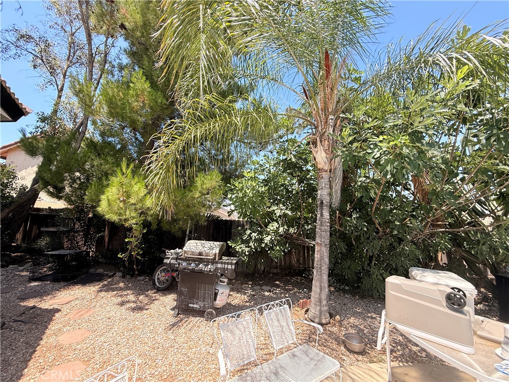 https://media.crmls.org/medias/0acd83ee-9425-47ea-ac27-1fe37cbcd941.jpg?preset=X-Large