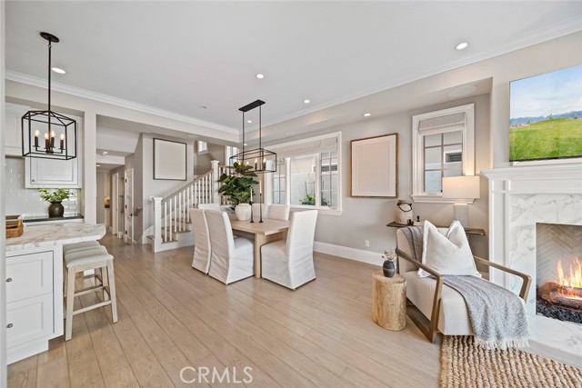 515 Narcissus Avenue, Corona del Mar CA: https://media.crmls.org/medias/0acdb0fc-2b61-429a-84c1-ffd18b634178.jpg