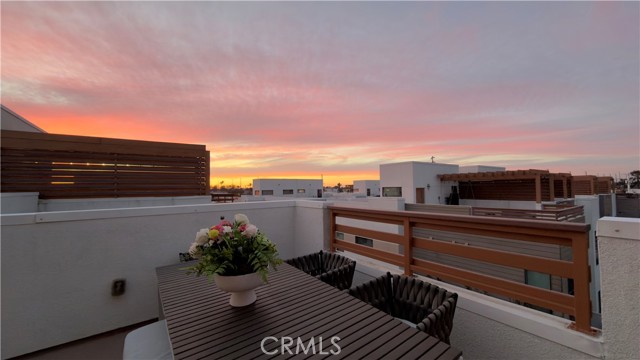 Detail Gallery Image 59 of 59 For 687 Doheny, Costa Mesa,  CA 92627 - 2 Beds | 2/2 Baths