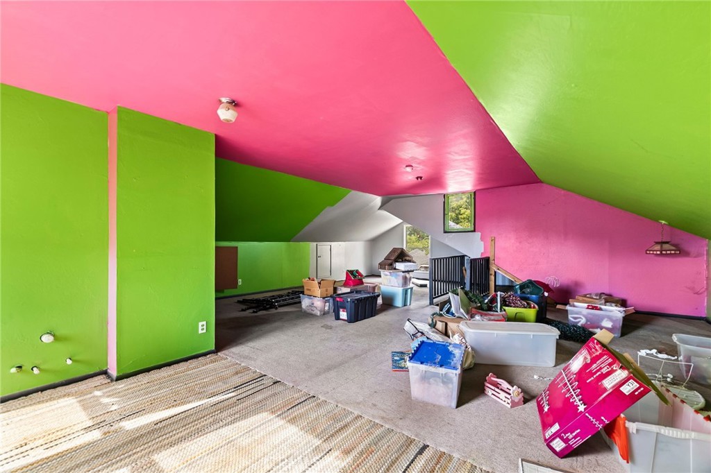 https://media.crmls.org/medias/0acde6a6-a186-4824-9c18-f267c1197143.jpg?preset=X-Large