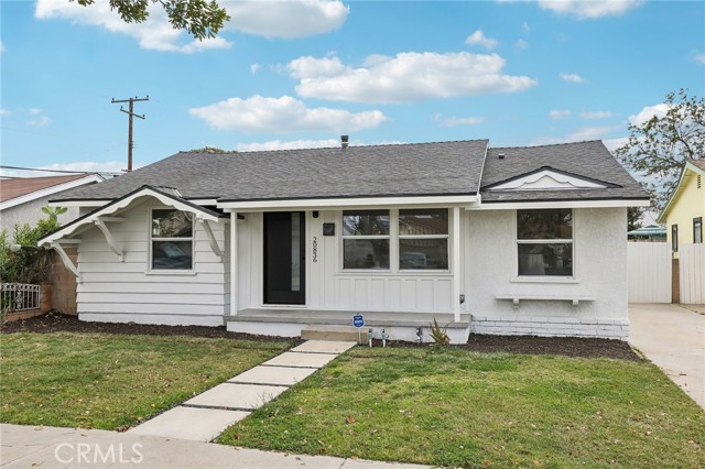 20836 Cortner Avenue, Lakewood CA: https://media.crmls.org/medias/0acec037-daf0-487a-9e22-c1b8d1b0633b.jpg