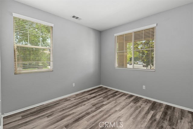 96 Luna Avenue, Beaumont CA: https://media.crmls.org/medias/0aceca53-2ca7-4f59-af84-be1a24d92035.jpg