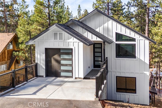 Detail Gallery Image 3 of 75 For 129 Winding Ln, Big Bear City,  CA 92314 - 4 Beds | 3 Baths