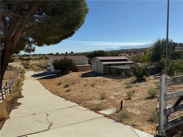 Detail Gallery Image 21 of 30 For 35900 43rd St, Palmdale,  CA 93552 - 3 Beds | 2 Baths