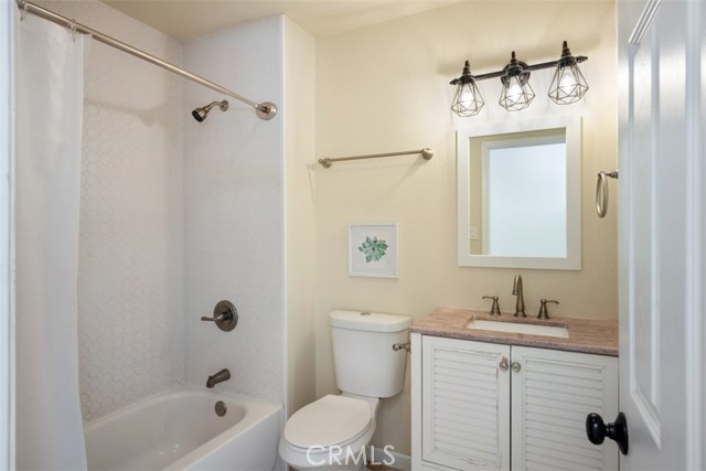 Detail Gallery Image 17 of 31 For 61619 Granada Dr, Joshua Tree,  CA 92252 - 3 Beds | 2 Baths