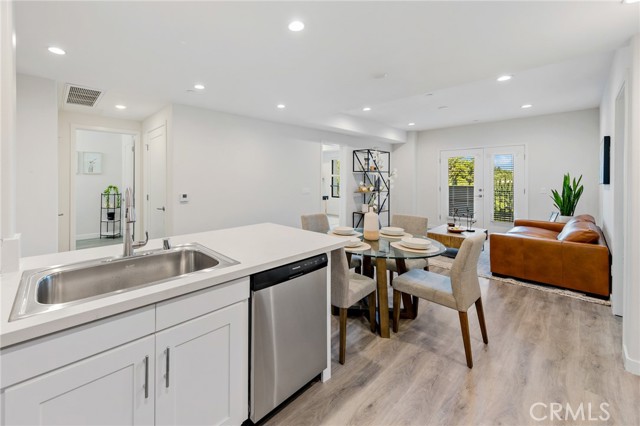 419 N Chandler Avenue, Monterey Park CA: https://media.crmls.org/medias/0ad1e4a0-9f79-4e68-8751-51e8dab77953.jpg