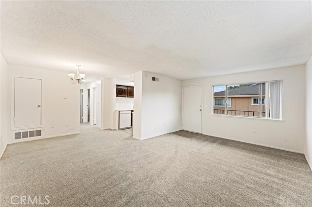 Front Image Thumbnail for CRPW25278117