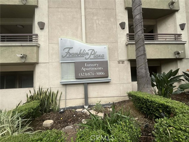 Detail Gallery Image 3 of 10 For 7230 Franklin Ave, Los Angeles,  CA 90046 - – Beds | – Baths