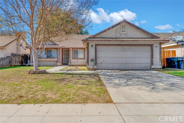 Detail Gallery Image 1 of 1 For 1450 Colombard Dr, Madera,  CA 93637 - 3 Beds | 2 Baths