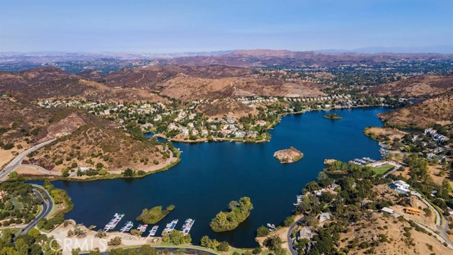 Detail Gallery Image 62 of 75 For 60 Upper Lake Rd, Thousand Oaks,  CA 91361 - 4 Beds | 4 Baths