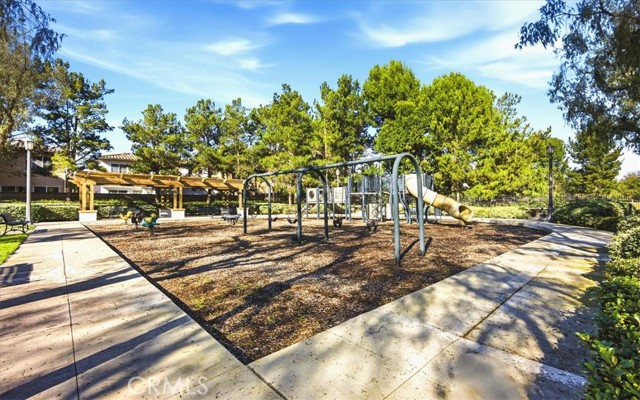 Detail Gallery Image 39 of 41 For 86 Quail, Irvine,  CA 92618 - 4 Beds | 2/1 Baths