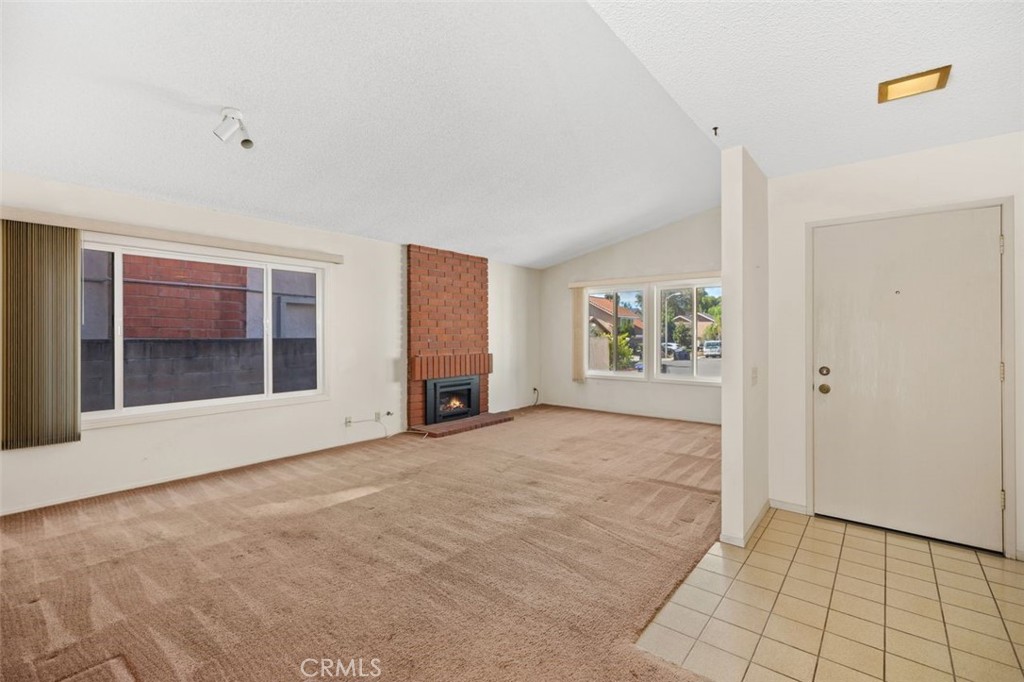 MLS #OC25159783 image #6