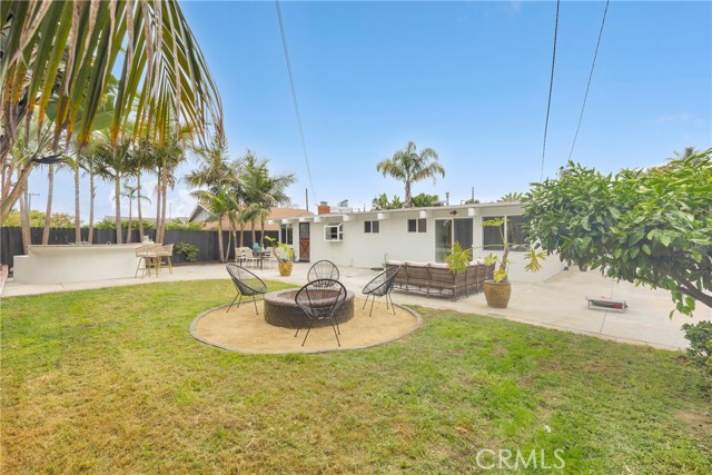 9 W Avenida Cornelio, San Clemente CA: https://media.crmls.org/medias/0ad5fdc2-f2d1-4cd3-855d-c12fd197d761.jpg