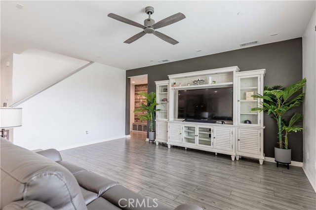 Detail Gallery Image 14 of 43 For 29652 Falcon Hill Dr, Menifee,  CA 92584 - 5 Beds | 3 Baths