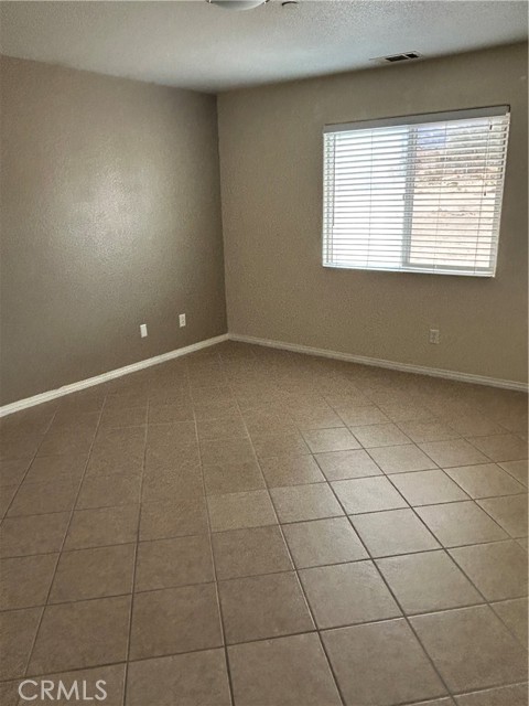 32643 Spinel Road, Lucerne Valley CA: https://media.crmls.org/medias/0ad9fef9-f831-4246-b3e5-c211fca3a786.jpg