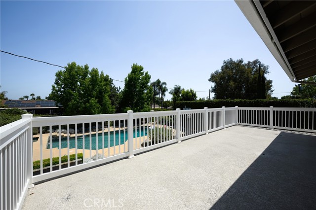 9642 James Circle, Villa Park CA: https://media.crmls.org/medias/0ada59b0-380c-4175-a5a6-0b6f864d0c04.jpg