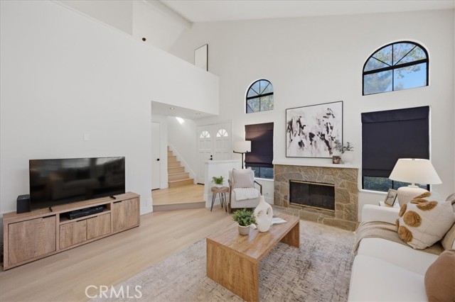 Detail Gallery Image 6 of 48 For 23401 via Linda #C,  Mission Viejo,  CA 92691 - 2 Beds | 2/1 Baths