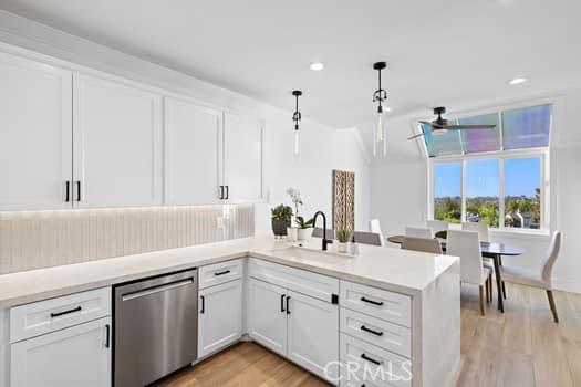 92 Terra Vista, Dana Point CA: https://media.crmls.org/medias/0adb7ae5-fe90-405d-9b38-0bed79e623be.jpg